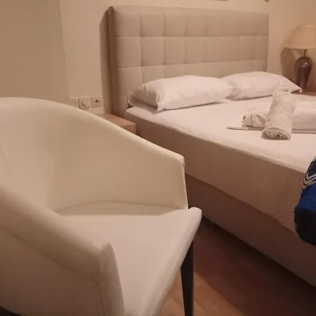 Ξενοδοχείο Omiros
